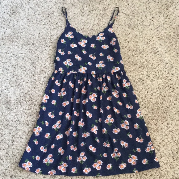 Xhilaration Dresses & Skirts - Floral print dress